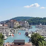 Апартаменты Duplex 2 Pieces Port Cabourg - 2 A 4 Personnes - Terrasse - Vue Port - Proche Див-сюр-Мер