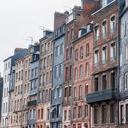 Duplex 2 Pieces Port Cabourg - 2 A 4 Personnes - Terrasse - Vue Port - Proche Apartament Dives-sur-Mer