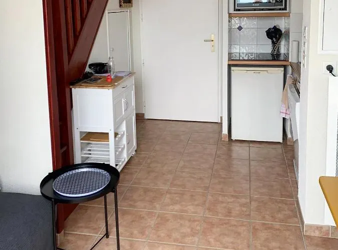 Apartament Duplex 2 Pieces Port Cabourg - 2 A 4 Personnes - Terrasse - Vue Port - Proche Dives-sur-Mer