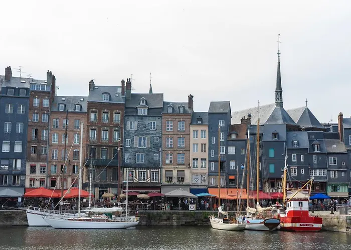 Apartament Duplex 2 Pieces Port Cabourg - 2 A 4 Personnes - Terrasse - Vue Port - Proche