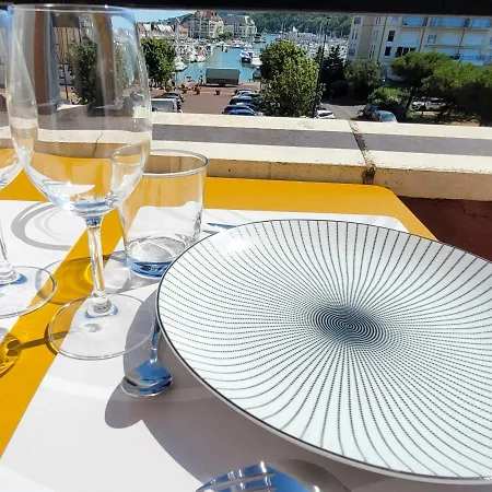 Duplex 2 Pieces Port Cabourg - 2 A 4 Personnes - Terrasse - Vue Port - Proche