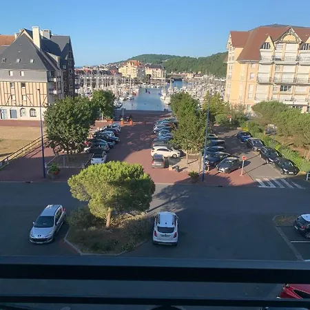 Duplex 2 Pieces Port Cabourg - 2 A 4 Personnes - Terrasse - Vue Port - Proche Appartement *