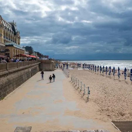 شقة Duplex 2 Pieces Port Cabourg - 2 A 4 Personnes - Terrasse - Vue Port - Exclusif Book Ing *