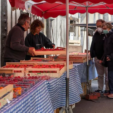 Duplex 2 Pieces Port Cabourg - 2 A 4 Personnes - Terrasse - Vue Port - Proche * Dives-sur-Mer