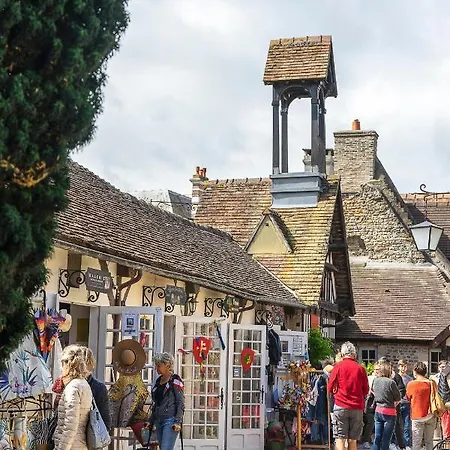 Duplex 2 Pieces Port Cabourg - 2 A 4 Personnes - Terrasse - Vue Port - Proche Apartman *