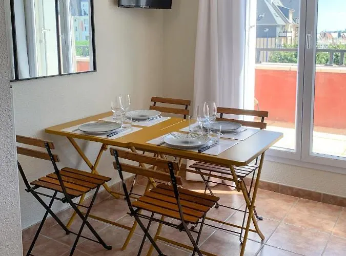 Duplex 2 Pieces Port Cabourg - 2 A 4 Personnes - Terrasse - Vue Port - Proche * דיבה-סור-מר