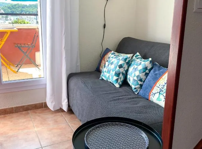 Duplex 2 Pieces Port Cabourg - 2 A 4 Personnes - Terrasse - Vue Port - Proche